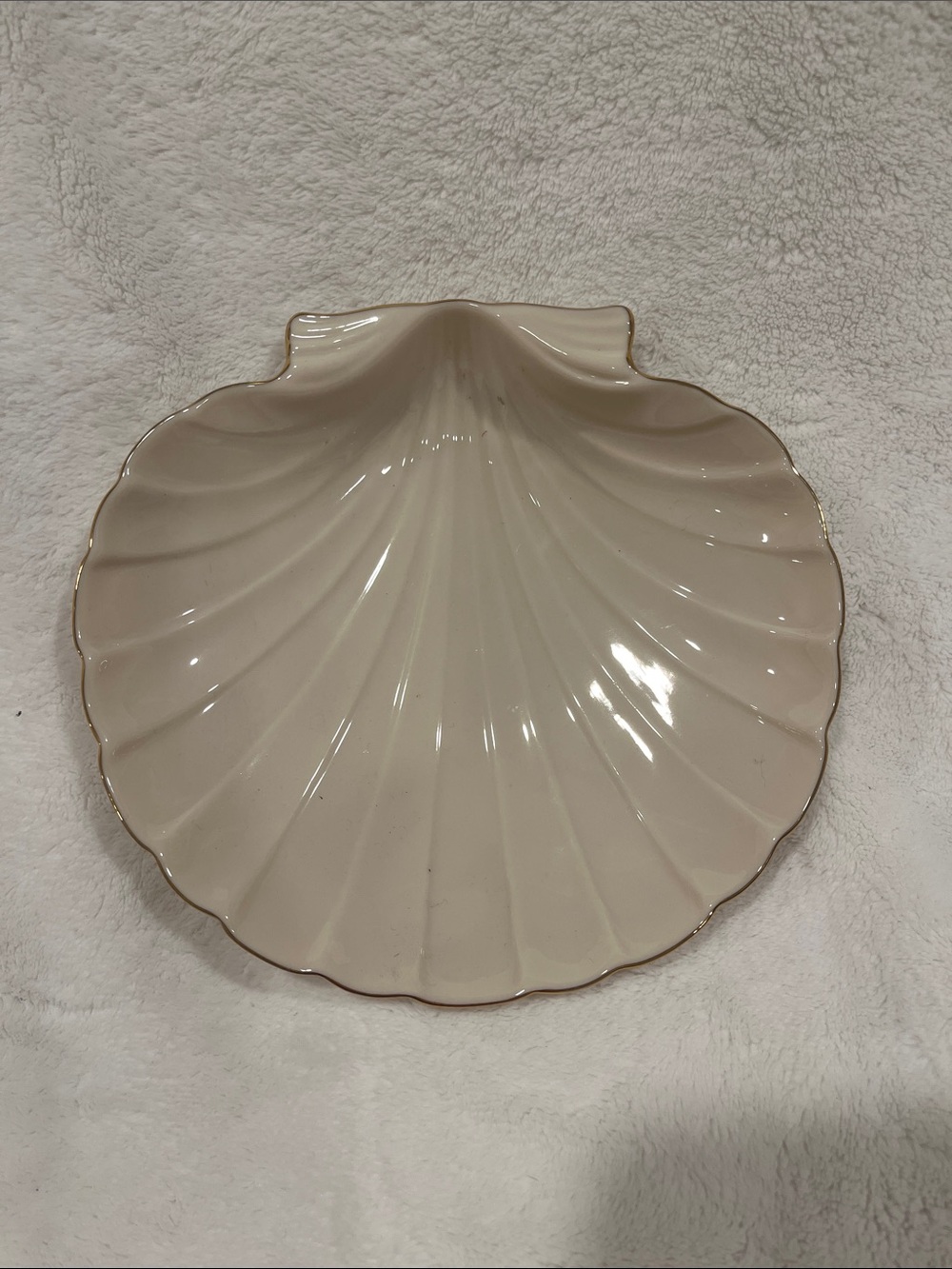 Lenox Cream and Gold Shell Dish